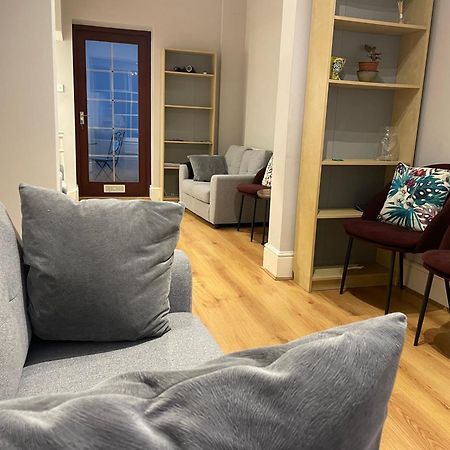 فيلا Charming 4 Bed Town House With Roof Terrace لندن المظهر الخارجي الصورة